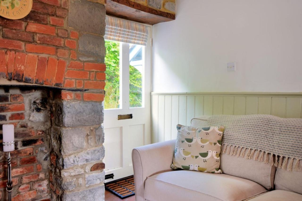 Lavender Cottage Lyme Regis Esterno foto