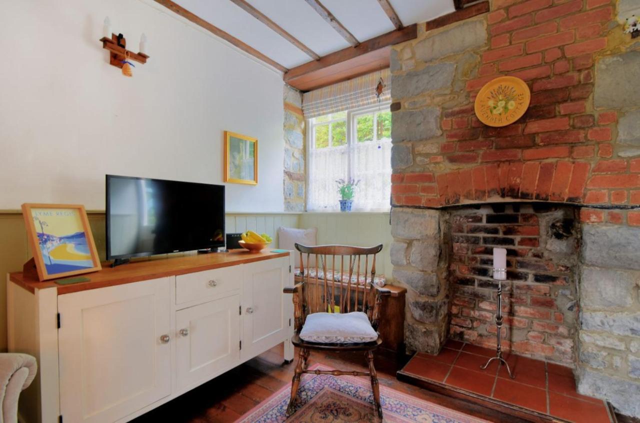 Lavender Cottage Lyme Regis Esterno foto